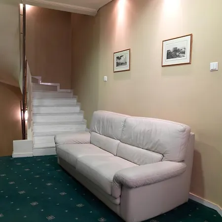 Alex Hotel