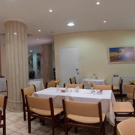 Hotel Alex Tripoli